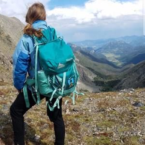 Meet your Posher, Roxana